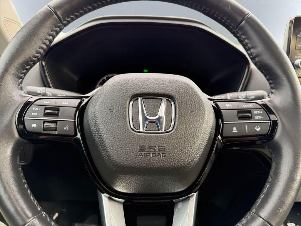 used 2025 Honda CR-V car, priced at $34,467