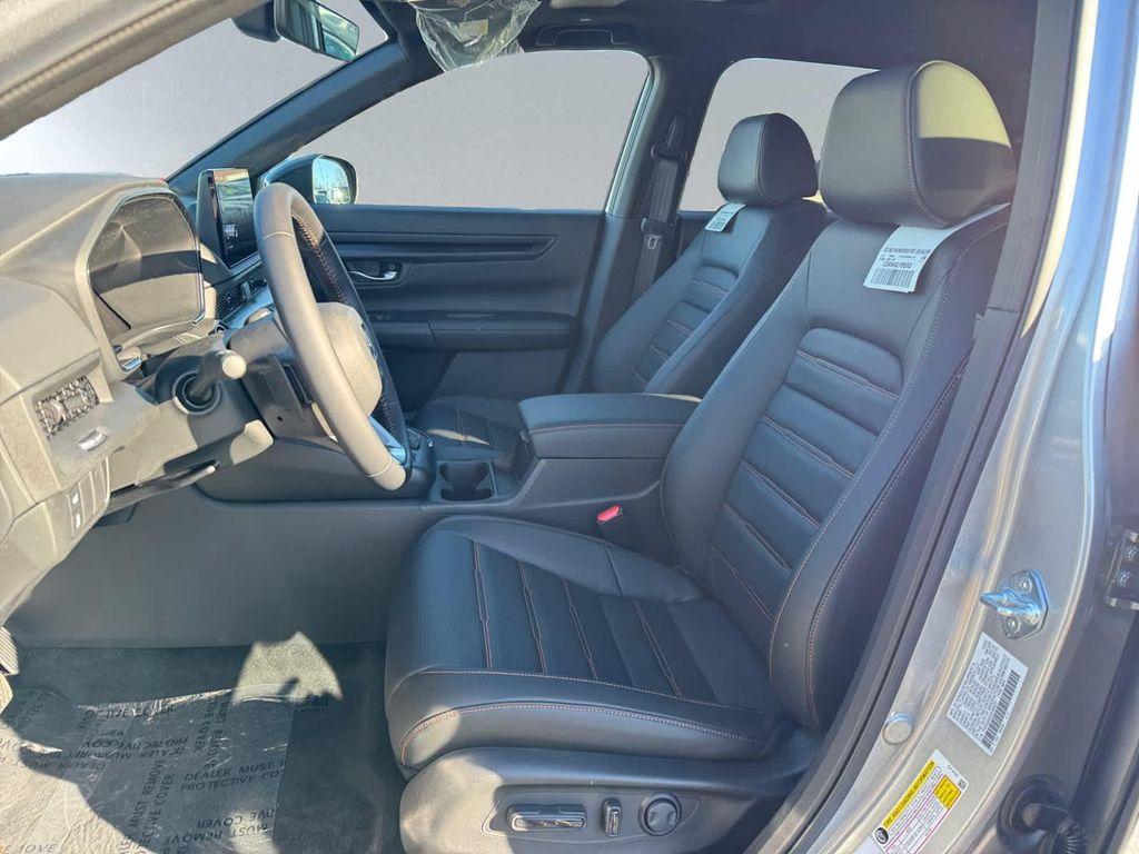 new 2026 Honda CR-V Hybrid car, priced at $41,675