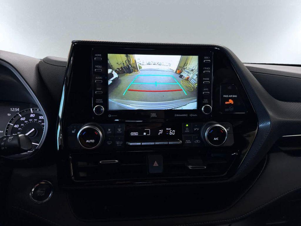 used 2022 Toyota Highlander car, priced at $38,387