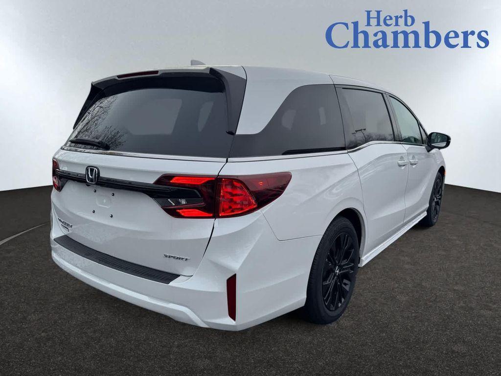 new 2026 Honda Odyssey car, priced at $45,845