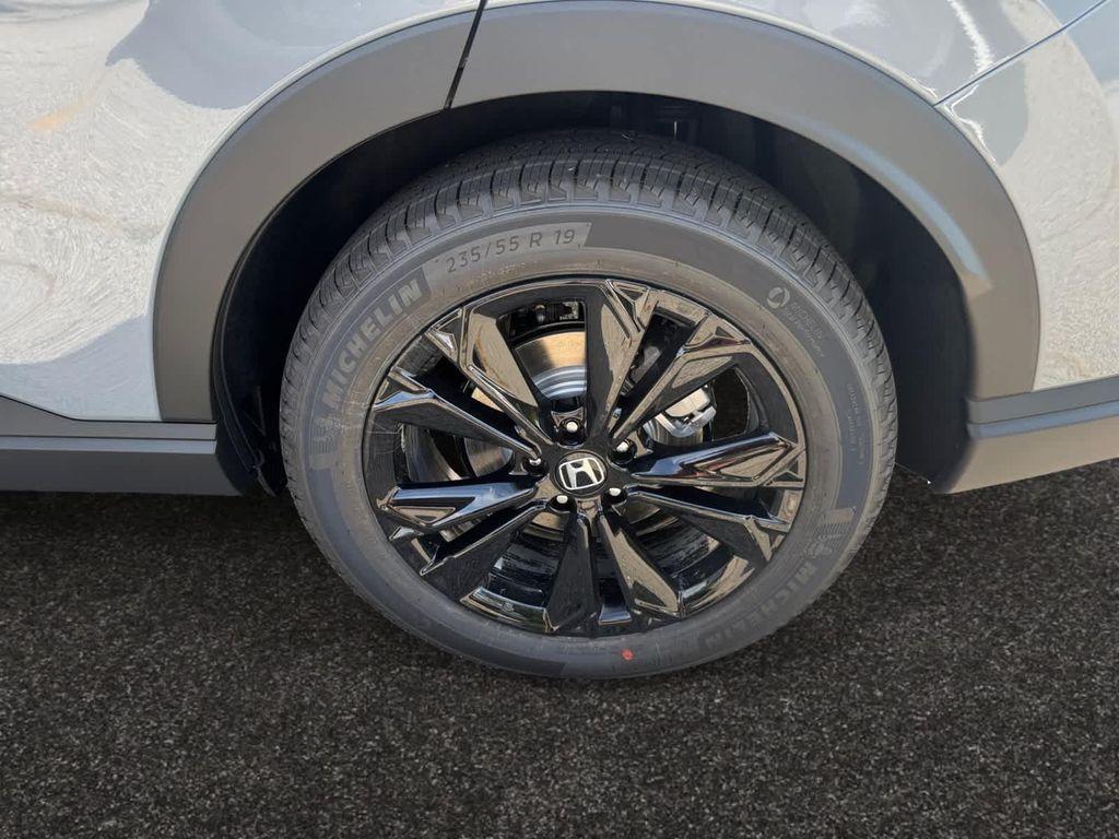 new 2026 Honda CR-V Hybrid car, priced at $44,155