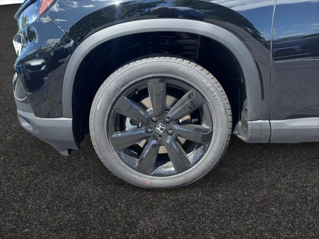 new 2025 Honda Pilot car, priced at $56,030