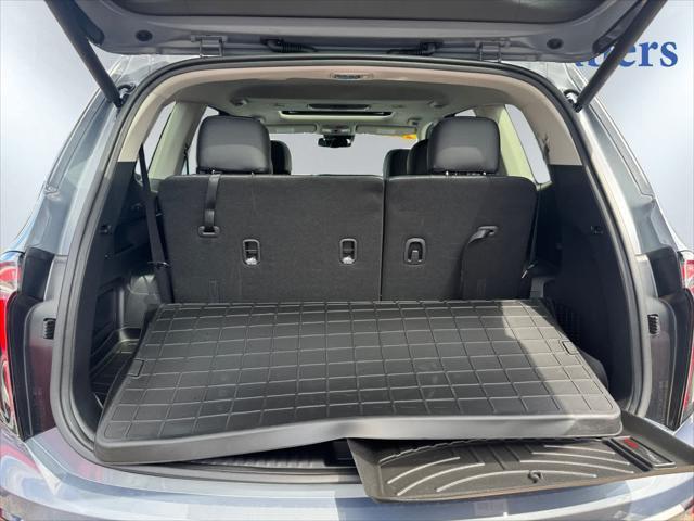 used 2025 Kia Telluride car, priced at $43,968