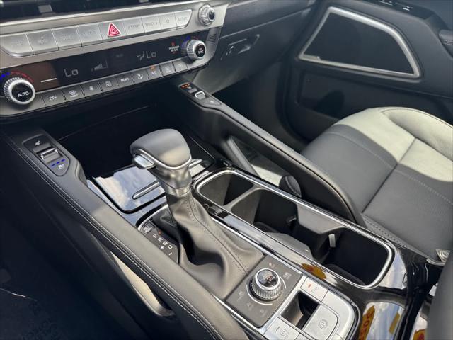 used 2025 Kia Telluride car, priced at $43,968