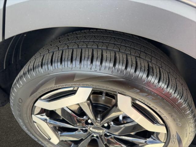 used 2025 Kia Telluride car, priced at $43,968