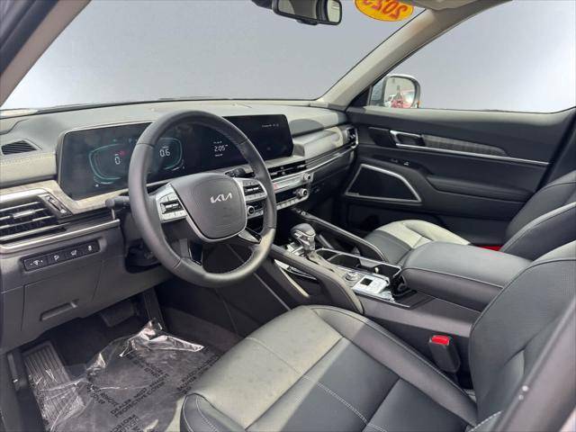 used 2025 Kia Telluride car, priced at $43,968