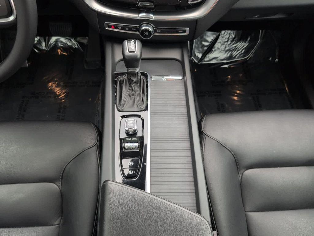 used 2019 Volvo XC60 car, priced at $22,588
