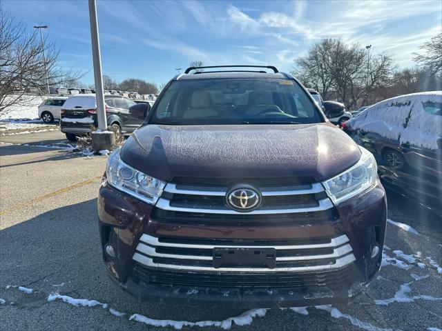 used 2019 Toyota Highlander car, priced at $25,968