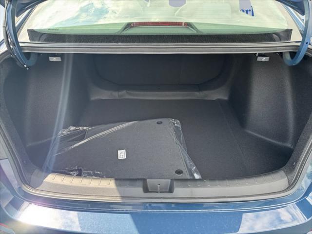 new 2025 Honda Civic Hybrid car, priced at $30,555