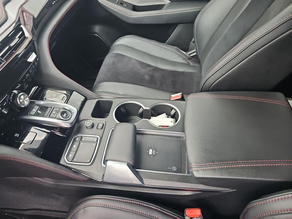 used 2022 Acura MDX car, priced at $39,488