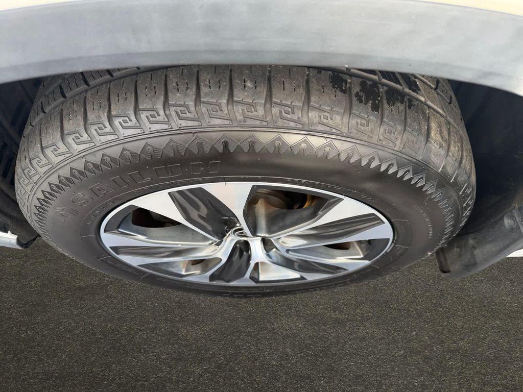 used 2021 Toyota Highlander car, priced at $28,968