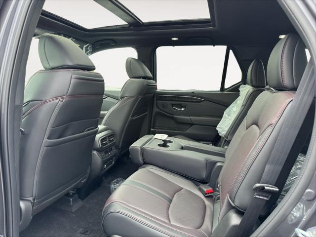 new 2025 Honda Pilot car, priced at $56,030