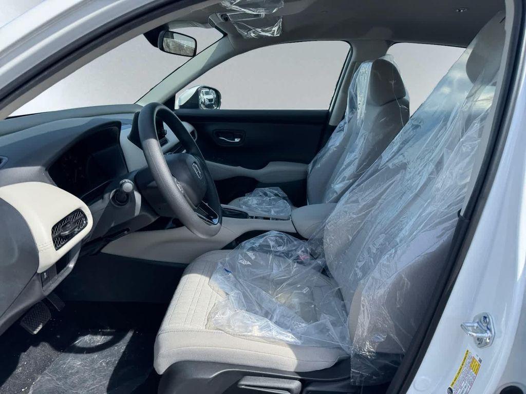 new 2025 Honda HR-V car, priced at $28,705