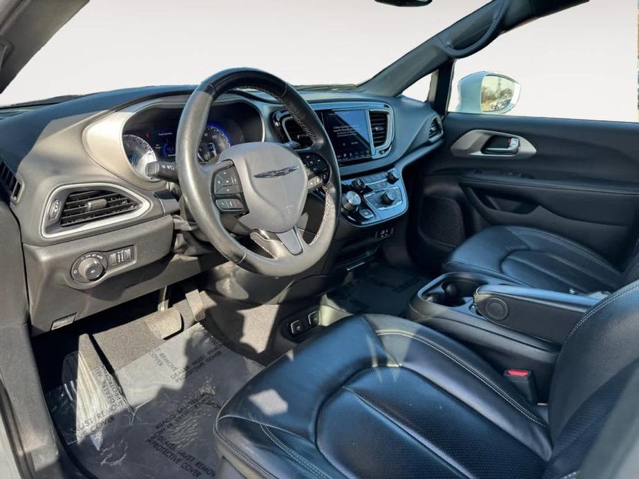 used 2020 Chrysler Pacifica car, priced at $30,288