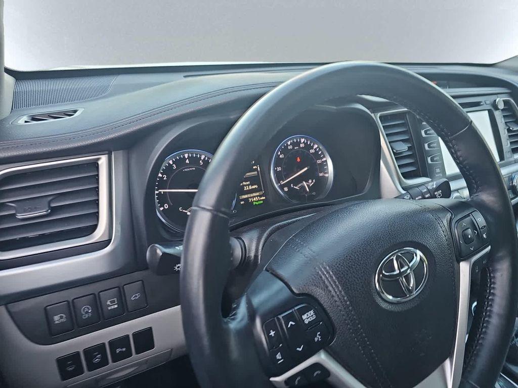 used 2017 Toyota Highlander car, priced at $24,968
