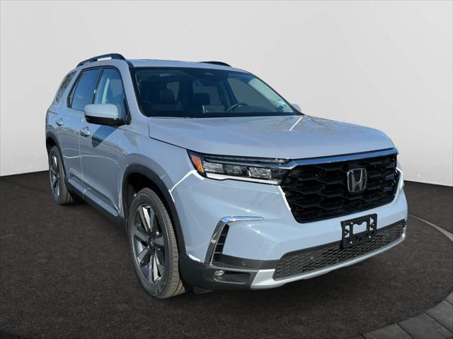 new 2025 Honda Pilot car, priced at $51,505