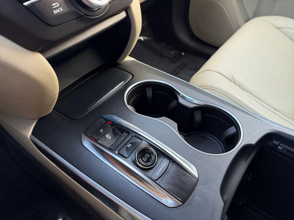 used 2018 Acura MDX car, priced at $15,367
