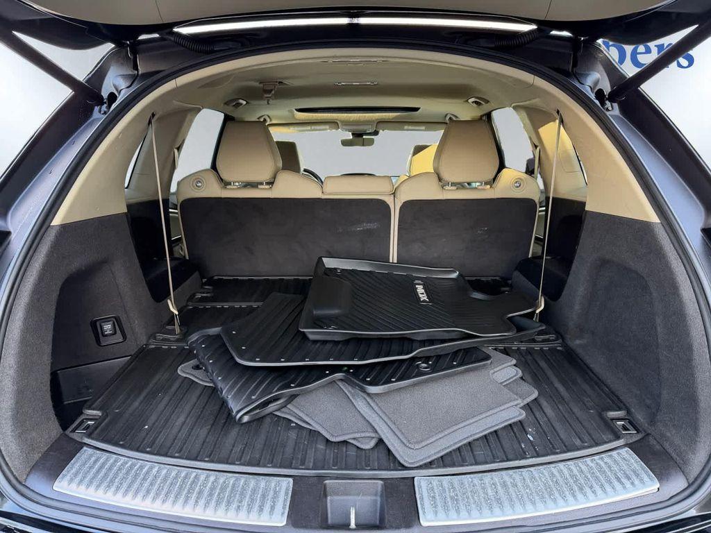used 2018 Acura MDX car, priced at $15,367