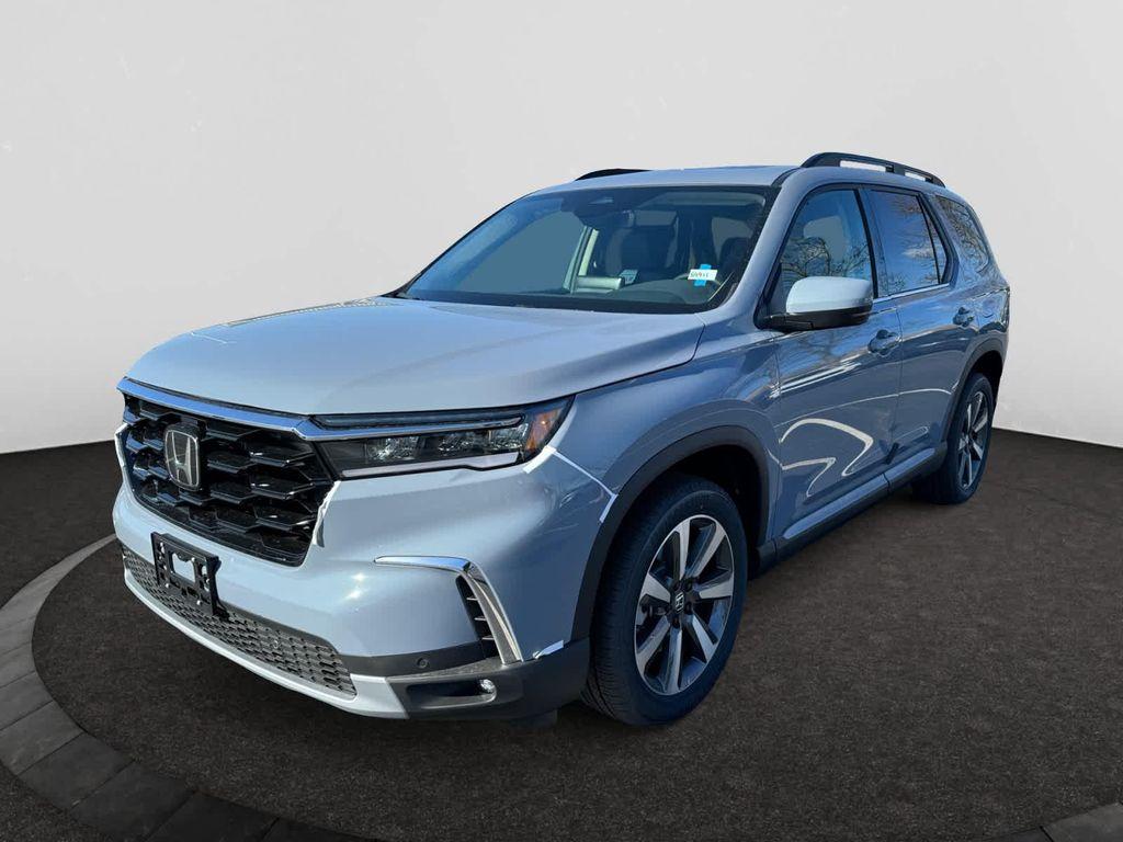 new 2025 Honda Pilot car, priced at $51,550