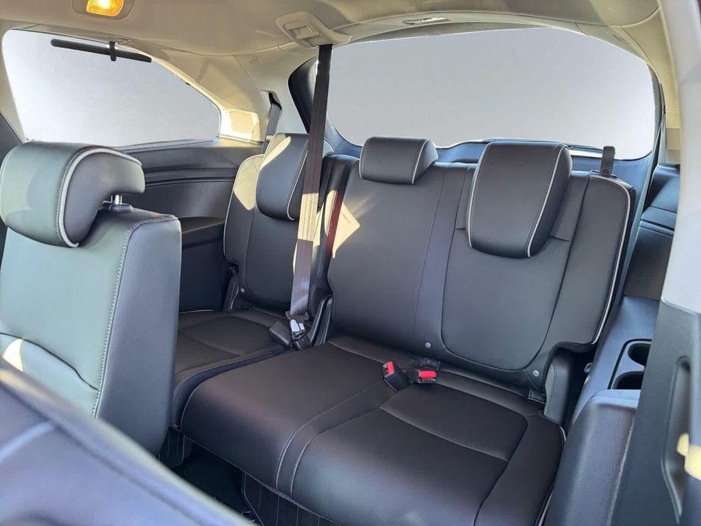 new 2026 Honda Odyssey car, priced at $53,645