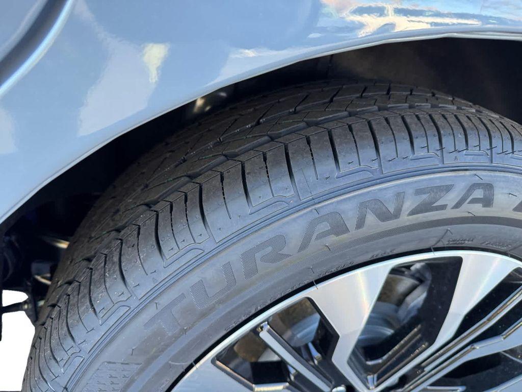 new 2026 Honda Odyssey car, priced at $53,645