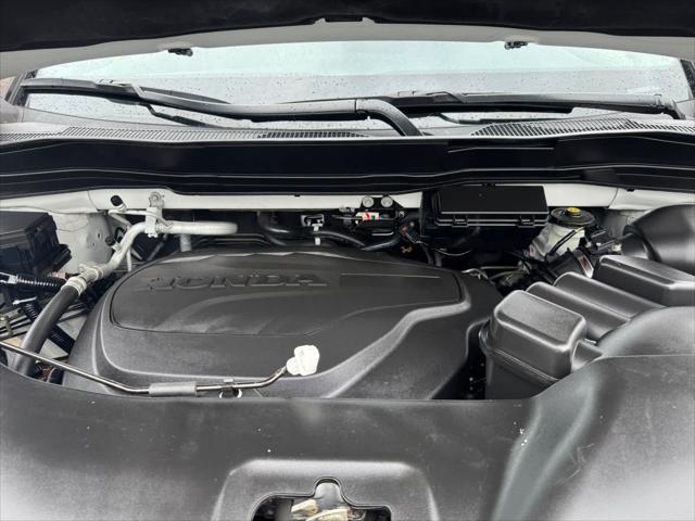 used 2022 Honda Pilot car, priced at $33,968