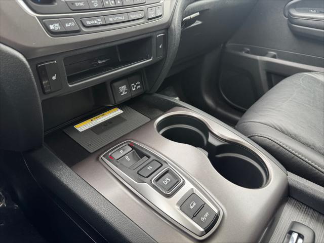 used 2022 Honda Pilot car, priced at $33,968