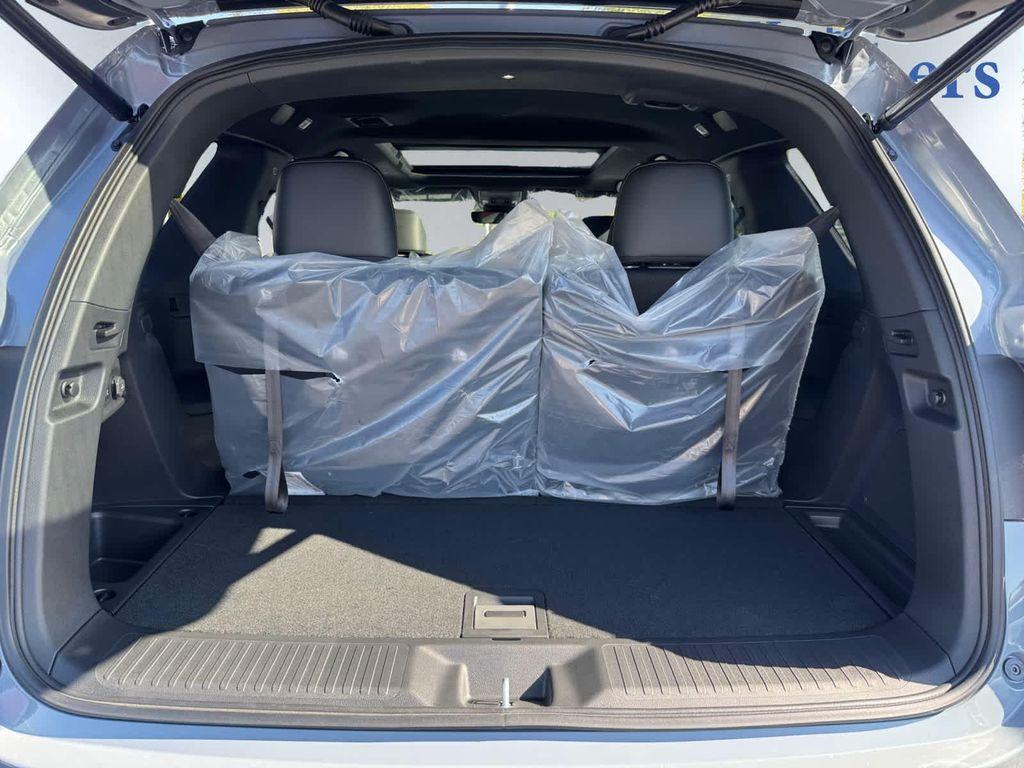 new 2025 Honda Pilot car, priced at $56,530