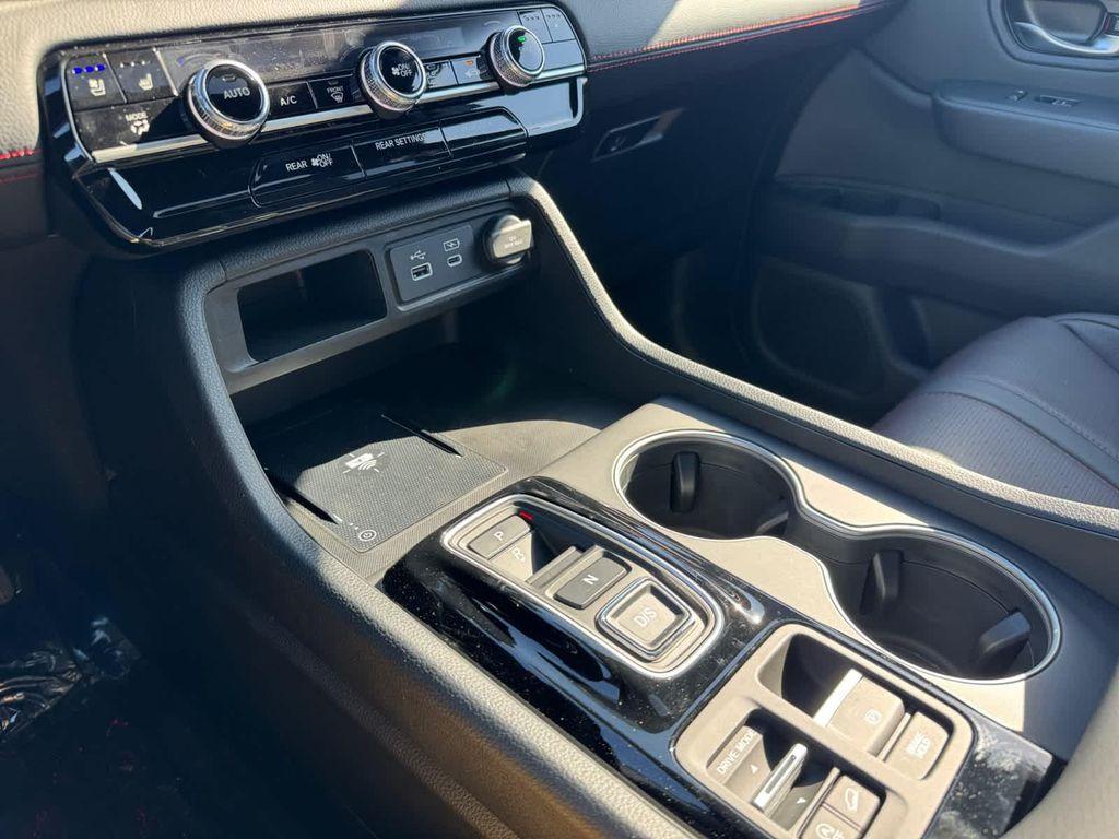 new 2025 Honda Pilot car, priced at $56,530