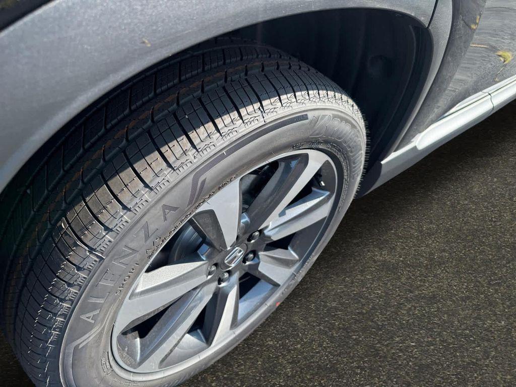 new 2025 Honda Pilot car, priced at $54,575