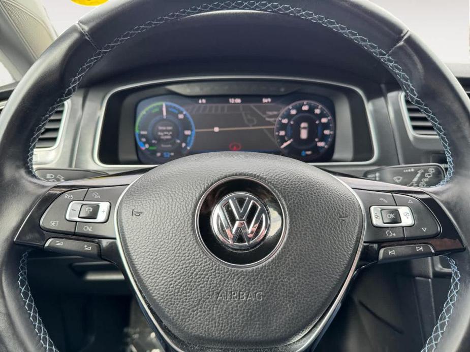 used 2018 Volkswagen e-Golf car, priced at $17,488