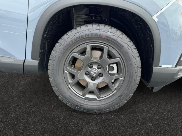 new 2025 Honda Pilot car, priced at $51,305