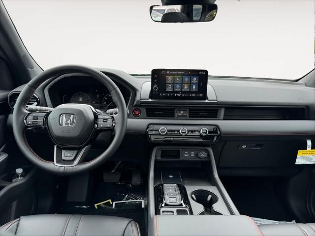 new 2025 Honda Pilot car, priced at $51,305
