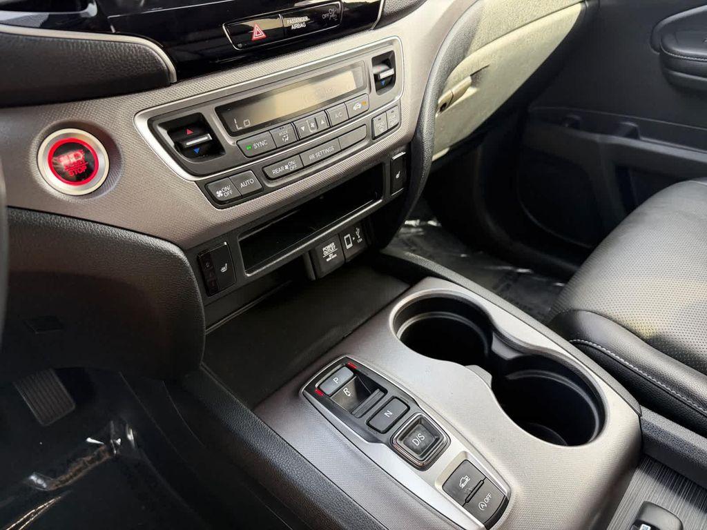 used 2023 Honda Ridgeline car, priced at $34,467