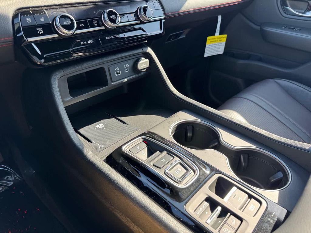 new 2025 Honda Pilot car, priced at $56,530