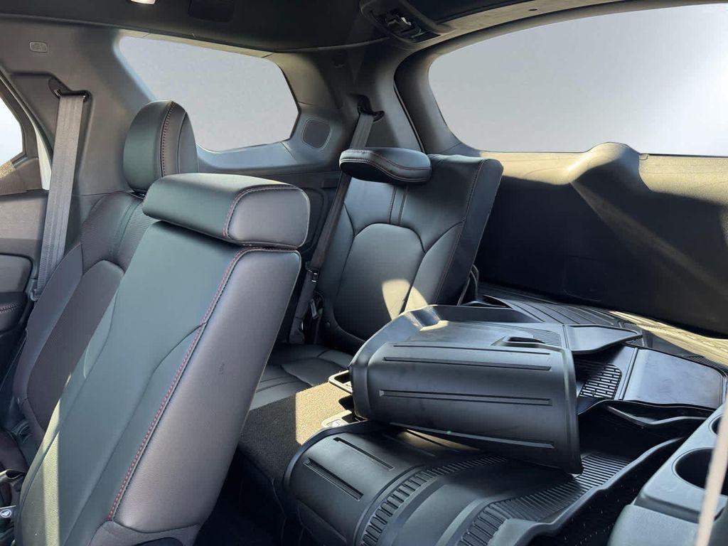 new 2025 Honda Pilot car, priced at $56,530