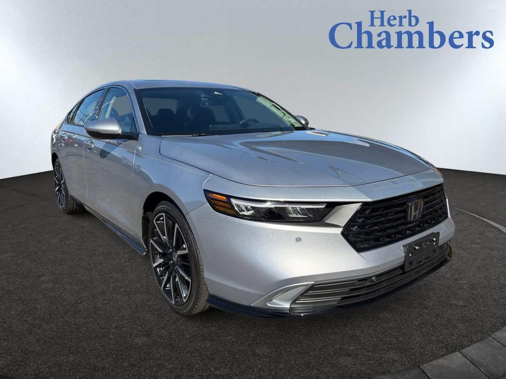 new 2025 Honda Accord Hybrid car, priced at $40,450