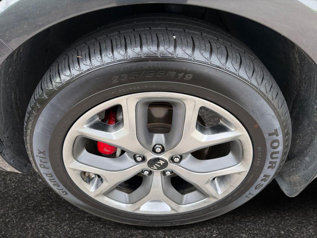 used 2019 Kia Sorento car, priced at $19,467