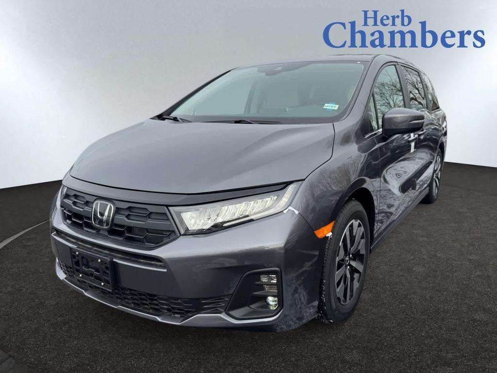 new 2026 Honda Odyssey car, priced at $44,290