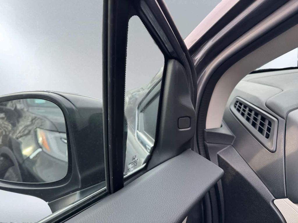 new 2026 Honda Odyssey car, priced at $44,290