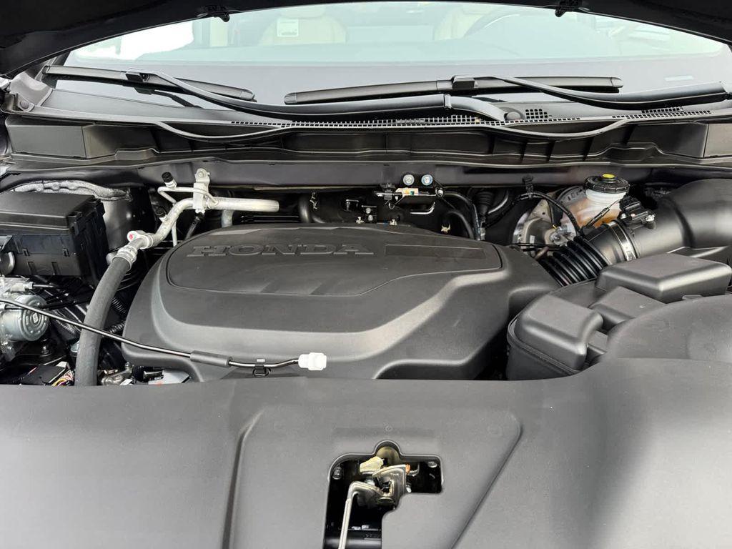 new 2026 Honda Odyssey car, priced at $44,290