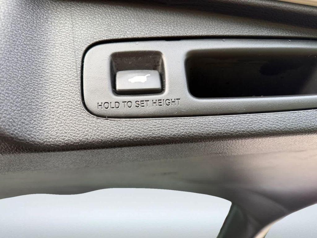 used 2017 Honda CR-V car, priced at $15,368