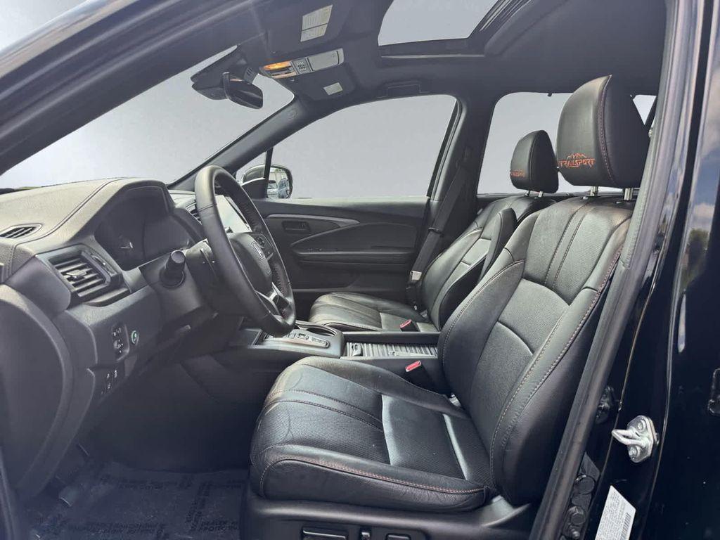 used 2022 Honda Passport car, priced at $34,467