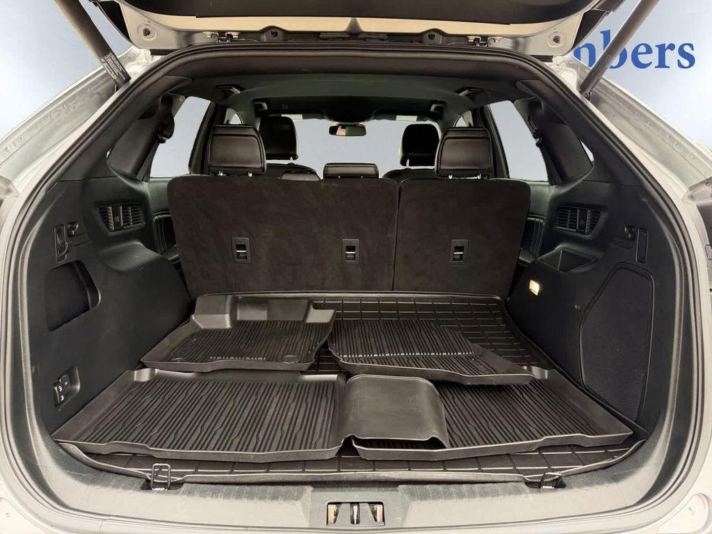 used 2021 Ford Edge car, priced at $26,987