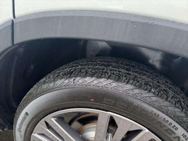 used 2022 Honda Pilot car, priced at $31,588