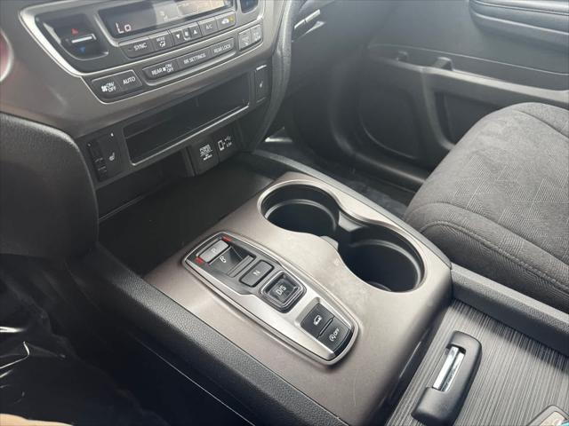 used 2022 Honda Pilot car, priced at $31,588