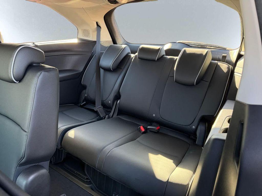 new 2026 Honda Odyssey car, priced at $53,190
