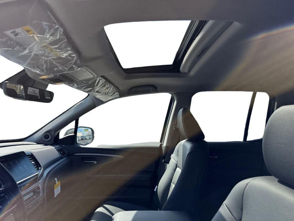 new 2025 Honda Ridgeline car, priced at $44,885