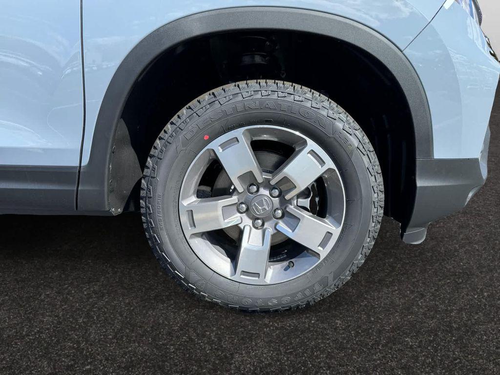 new 2025 Honda Ridgeline car, priced at $44,885