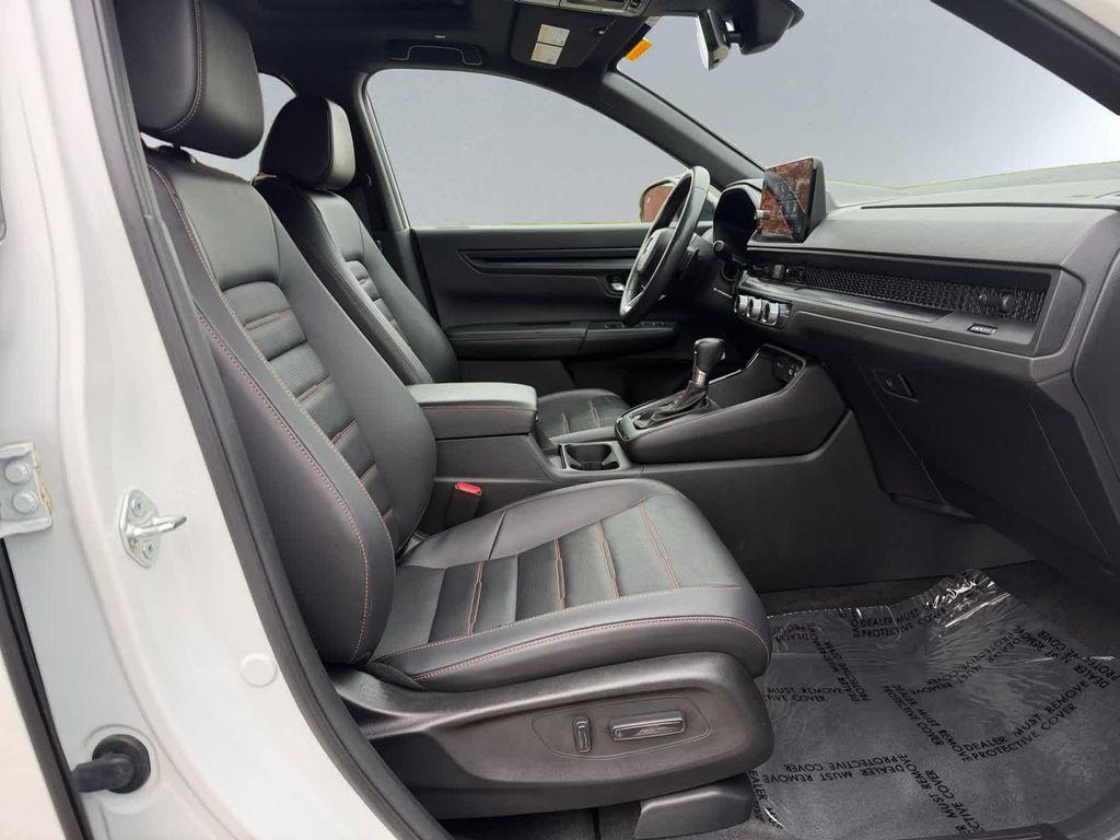 used 2024 Honda CR-V Hybrid car, priced at $35,987